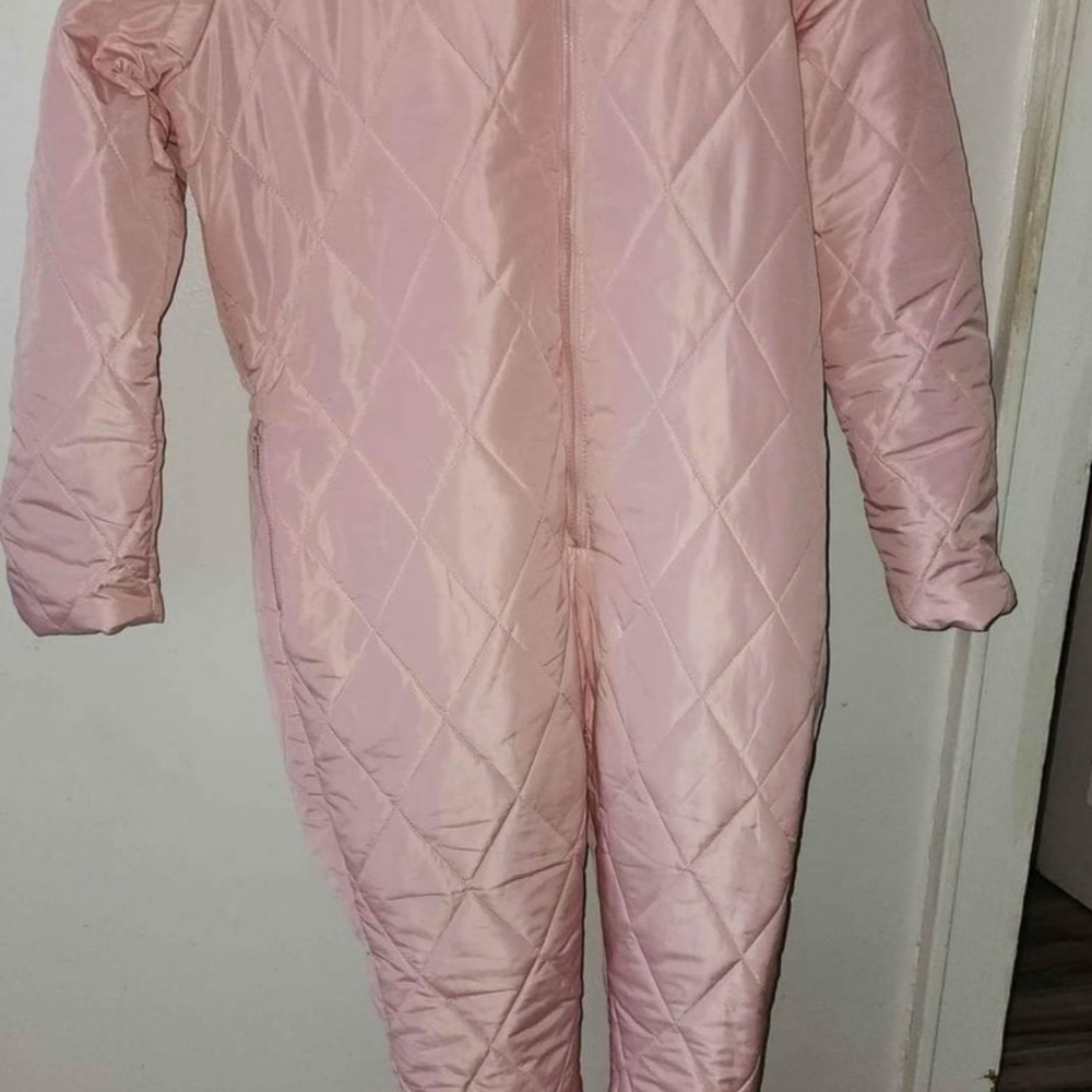Pink women's snow suit with mittens size m